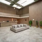 Prive & - Adults Only 16 מלון דירות 4*