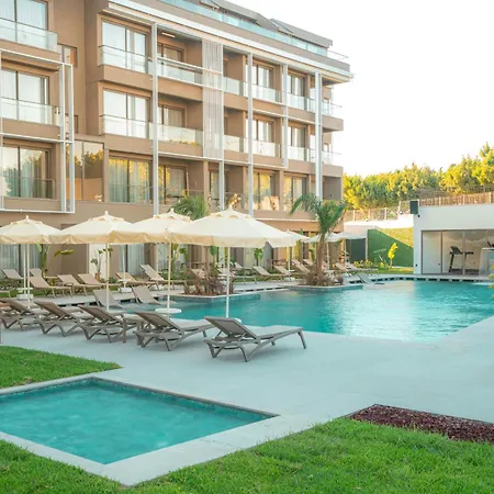 Prive & - Adults Only 16 4*