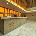 Prive & - Adults Only 16 Σιντέ