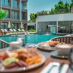 Ξενοδοχείο με διαμερίσματα Prive & - Adults Only 16