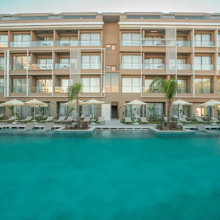 Aparthotel Prive & - Adults Only 16