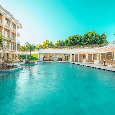 Prive & - Adults Only 16 Apart Otel 4*