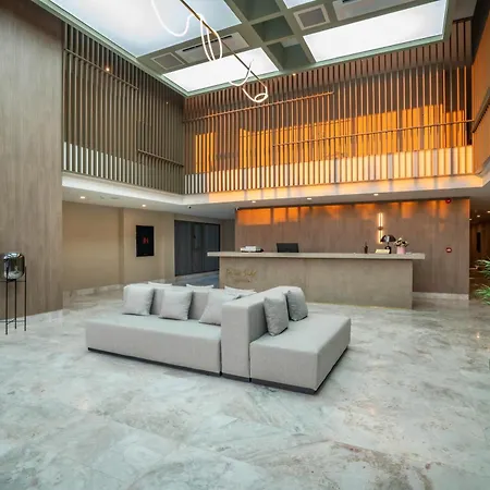 Prive & - Adults Only 16 4* Side