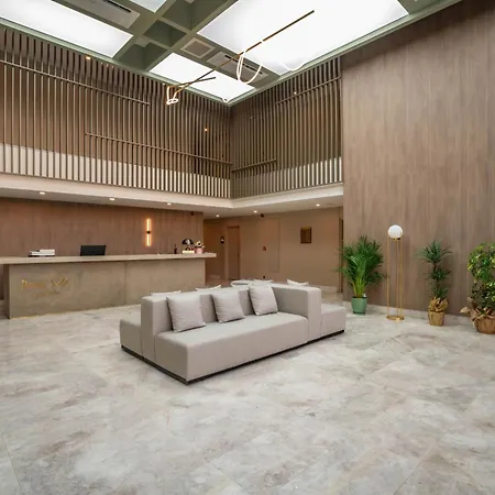 Prive & - Adults Only 16 Apart Otel 4*