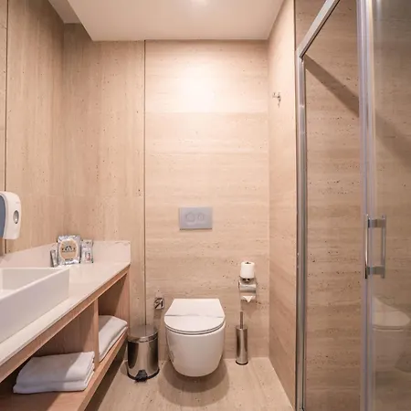 Aparthotel Prive & - Adults Only 16