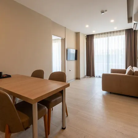 Prive & - Adults Only 16 Apart Otel Side