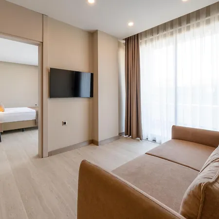 Prive & - Adults Only 16 Apart Otel Side