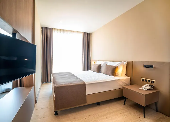 Prive & - Adults Only 16 Apart Otel