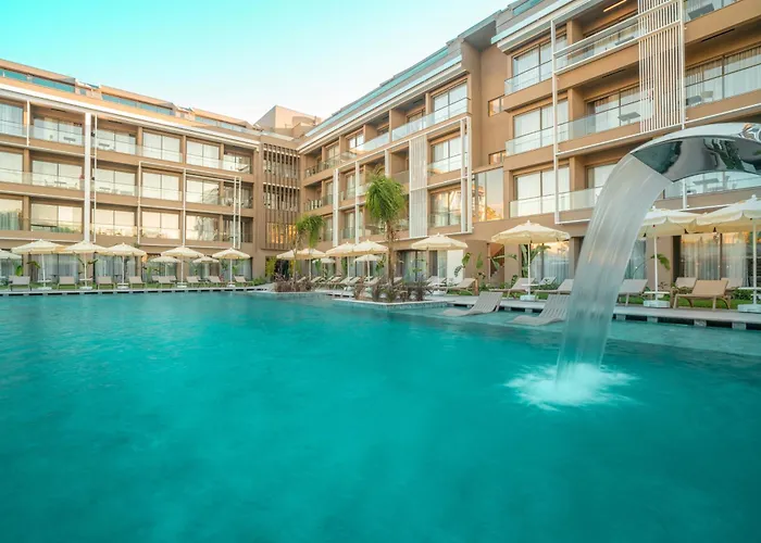 Hotel apartamentowy Prive & - Adults Only 16 4*