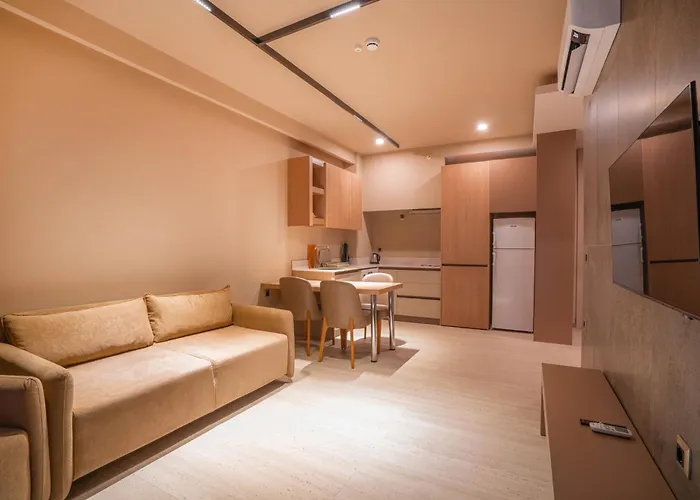 Prive & - Adults Only 16 Apart Otel 4*