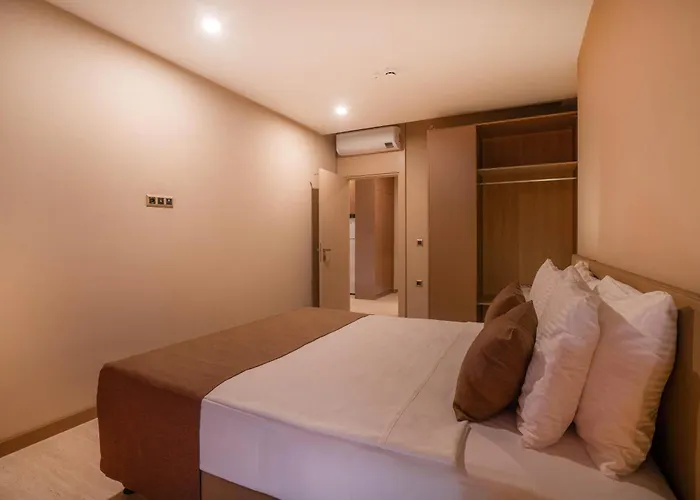 Prive & - Adults Only 16 Apartmanhotel